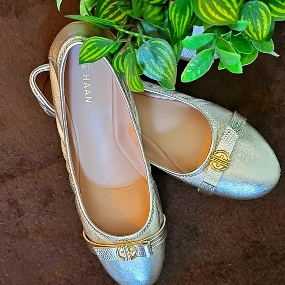 Cole Haan Women's Light Gold Flats - Picture 2 of 16